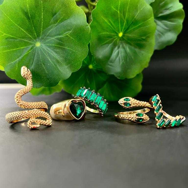 Green Ring Set